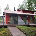 Casa de Férias Ahven, Kalajaervi, Maatilamatkailu Ilomaeen Moekit *
